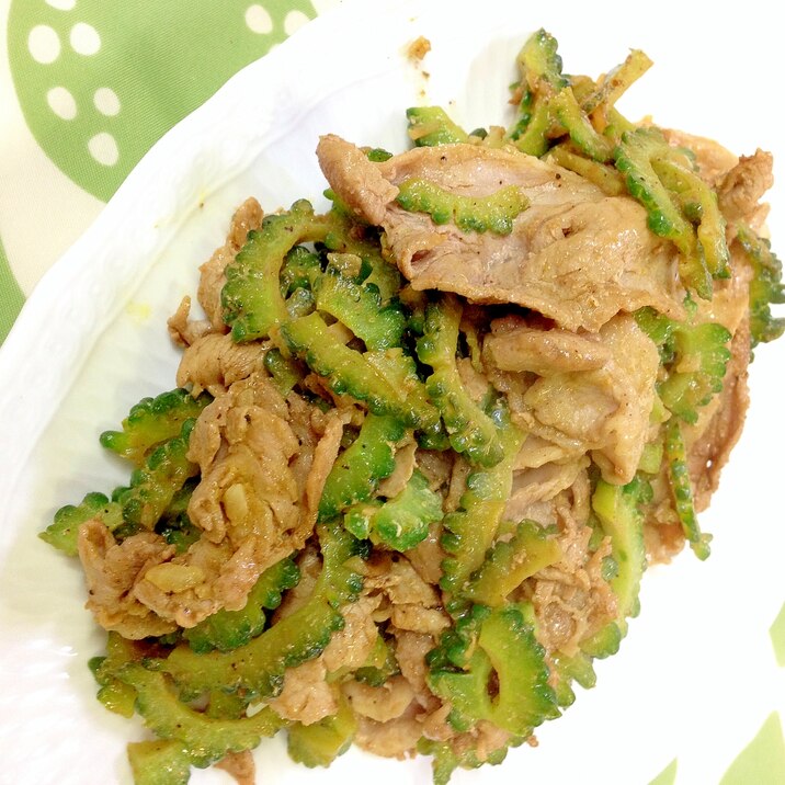 ゴーヤと豚肉のカレーマヨ炒め レシピ 作り方 By 愛犬777 楽天レシピ